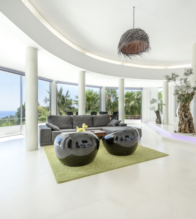 Resa Estates modern villa for sale te koop Cala Tarida Ibiza living room 2.jpg